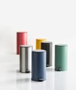 Delta stainless steel pedal bin 30 l - Afbeelding 2