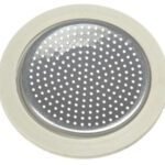 Spare filter and gasket for the Moka CR 4415 coffee maker.