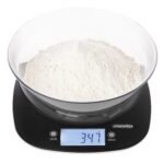Kitchen scale with a bowl